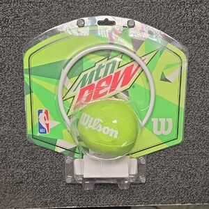 Wilson Green Mini Basketball Hoop Set